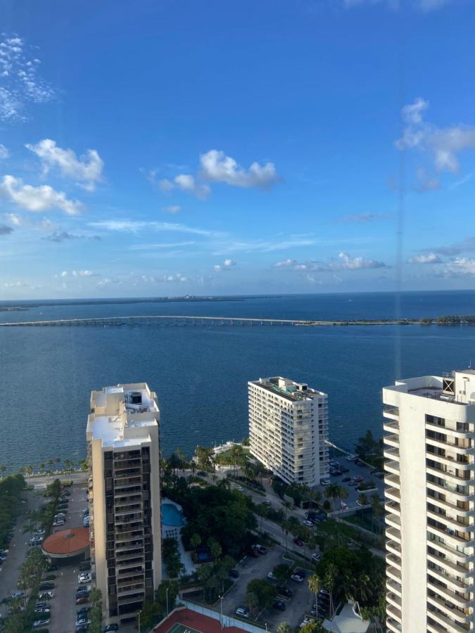 Four Seasons Hotel Miami - Luxury Private Residences Dış mekan fotoğraf