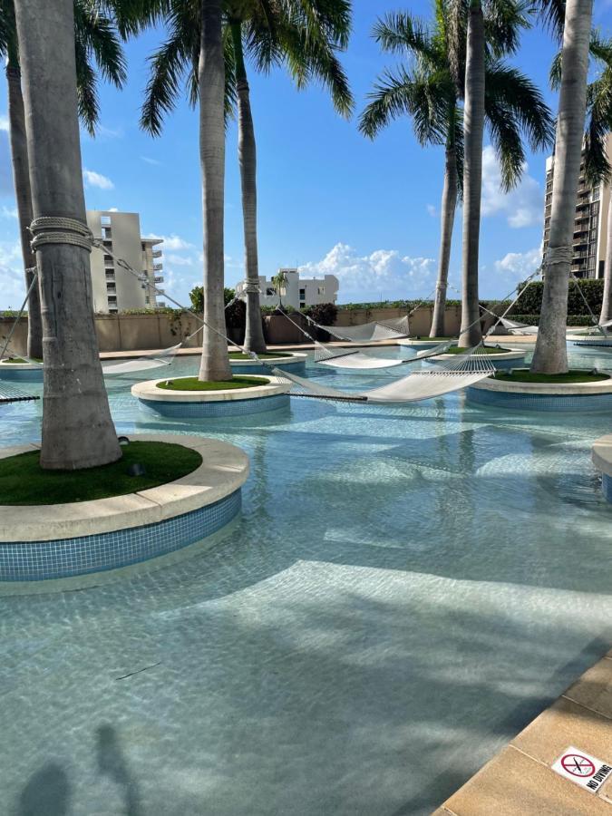 Four Seasons Hotel Miami - Luxury Private Residences Dış mekan fotoğraf